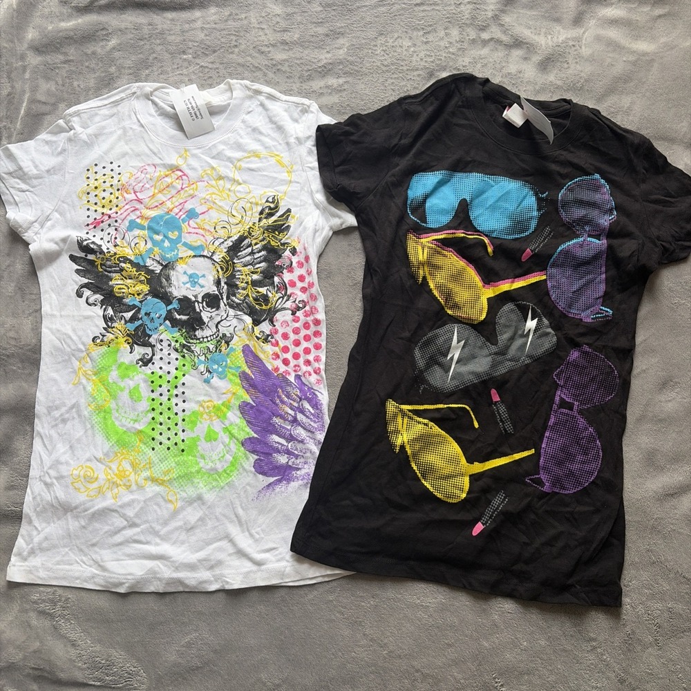 Lot Of 2 VTG Y2K Fifth Sun Skull Glasses T-Shirt Women's Medium Graphic - NWT